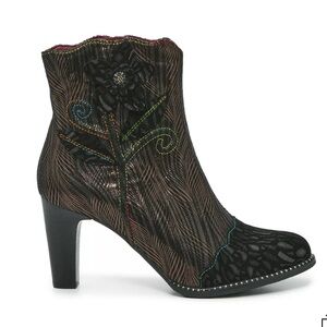 L'Artiste Women's Ignited Black and Bronze Heeled Boots Sz 41 (US 9.5-10)